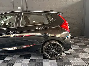 Used 2019 Honda Jazz Sport - Interior and Exterior details 9