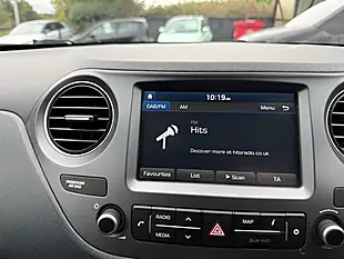 Used 2019 Hyundai I10 Go! Se Black - Interior and Exterior details 15