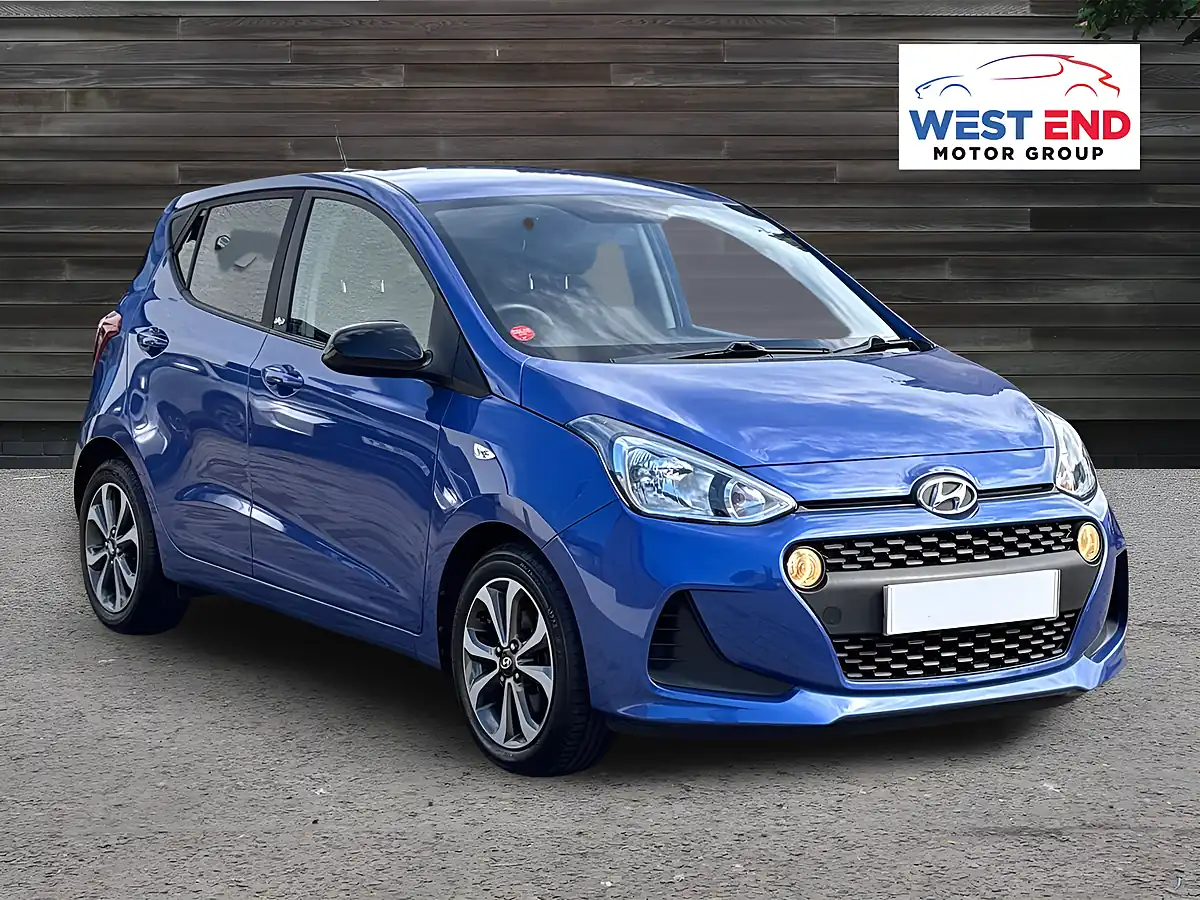 Used 2019 Hyundai i10 Play Blue - Front View