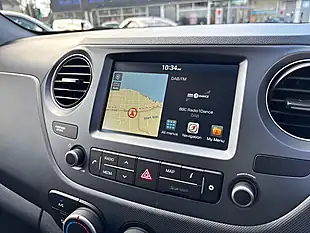 Used 2019 Hyundai i10 Play Blue - Interior and Exterior details 15