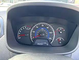 Used 2019 Hyundai i10 Play Blue - Interior and Exterior details 18