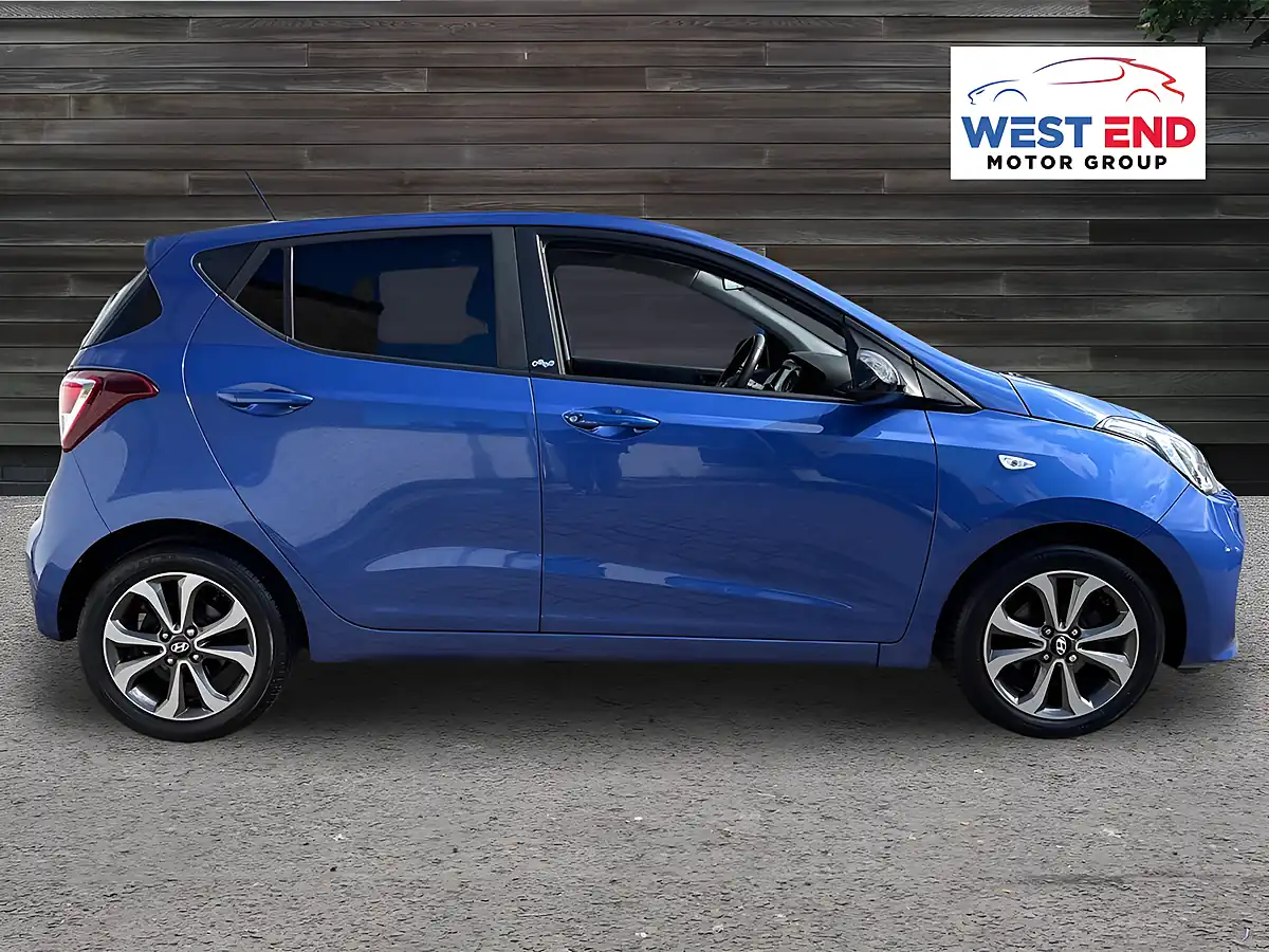 Used 2019 Hyundai i10 Play Blue - Interior and Exterior details 2