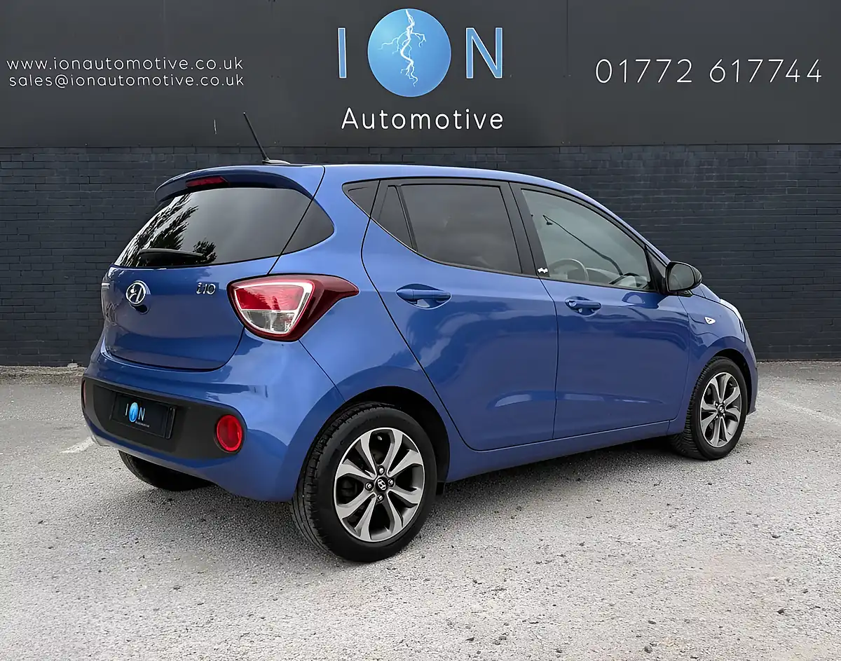 Used 2019 Hyundai I10 Play Champion Blue Pearl - Interior and Exterior details 2