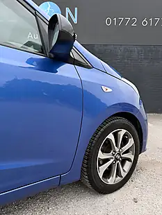 Used 2019 Hyundai I10 Play Champion Blue Pearl - Interior and Exterior details 6
