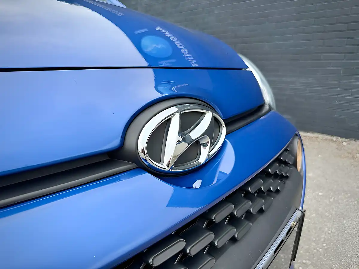 Used 2019 Hyundai I10 Play Champion Blue Pearl - Interior and Exterior details 7