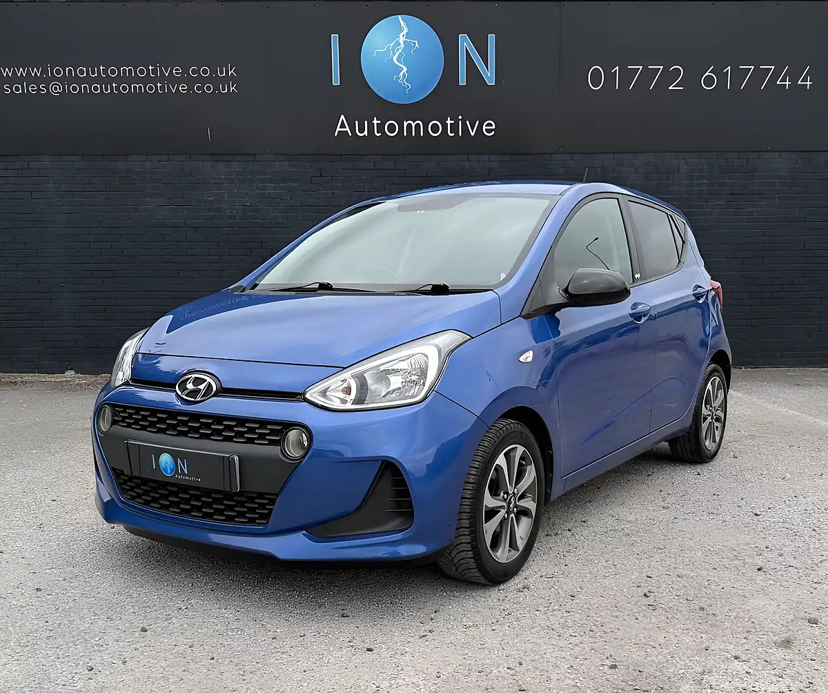Used 2019 Hyundai I10 Play Champion Blue Pearl - Interior and Exterior details 9