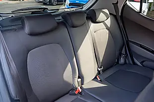 Used 2019 Hyundai I10 Play Polar White - Interior and Exterior details 15
