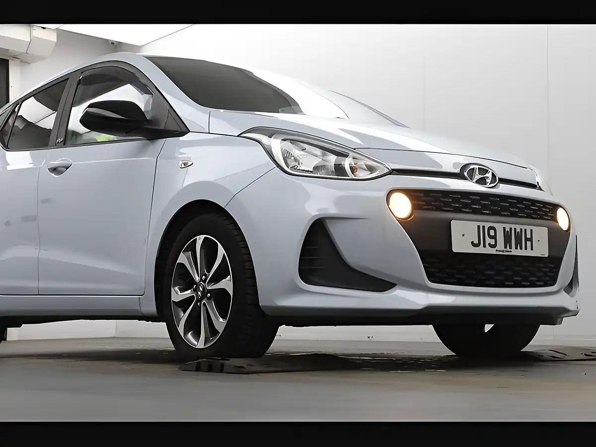 Used 2019 Hyundai i10 Play Stardust Grey - Interior and Exterior details 2