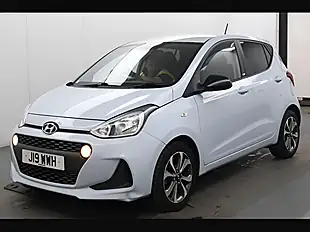 Used 2019 Hyundai i10 Play Stardust Grey - Interior and Exterior details 5