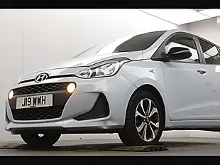 Used 2019 Hyundai i10 Play Stardust Grey - Interior and Exterior details 6
