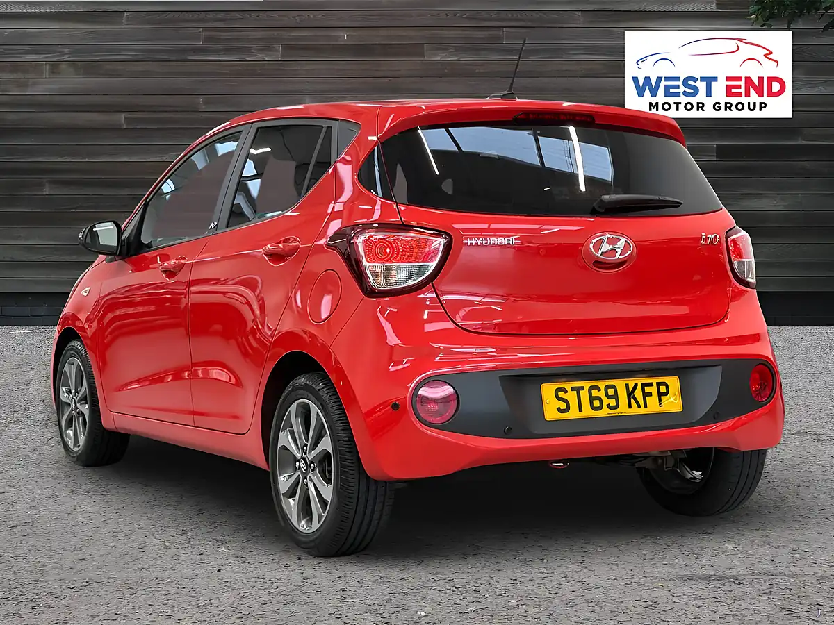 Used 2019 Hyundai i10 Play Tomato Red - Interior and Exterior details 4