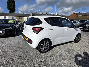 Used 2019 Hyundai I10 Play White - Interior and Exterior details 4