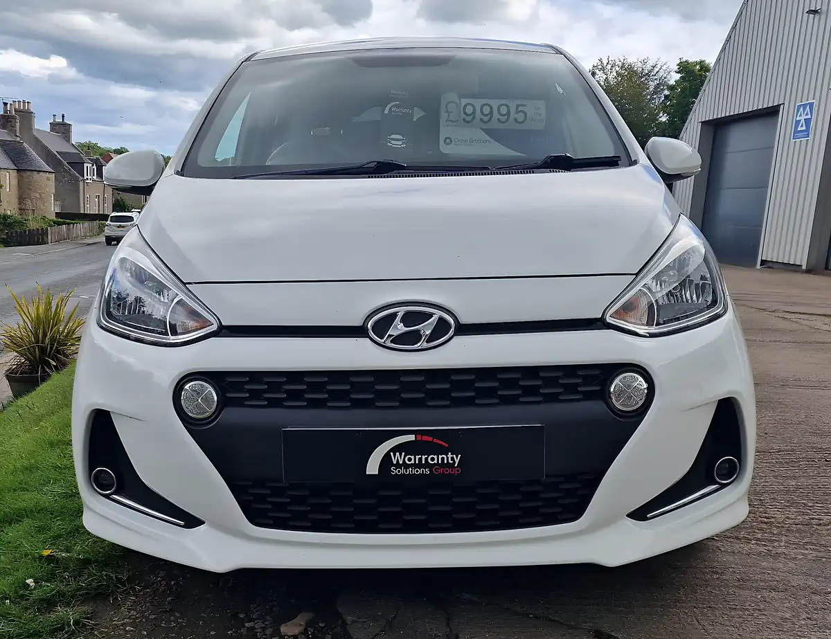 Used 2019 Hyundai i10 Prem White - Interior and Exterior details 3
