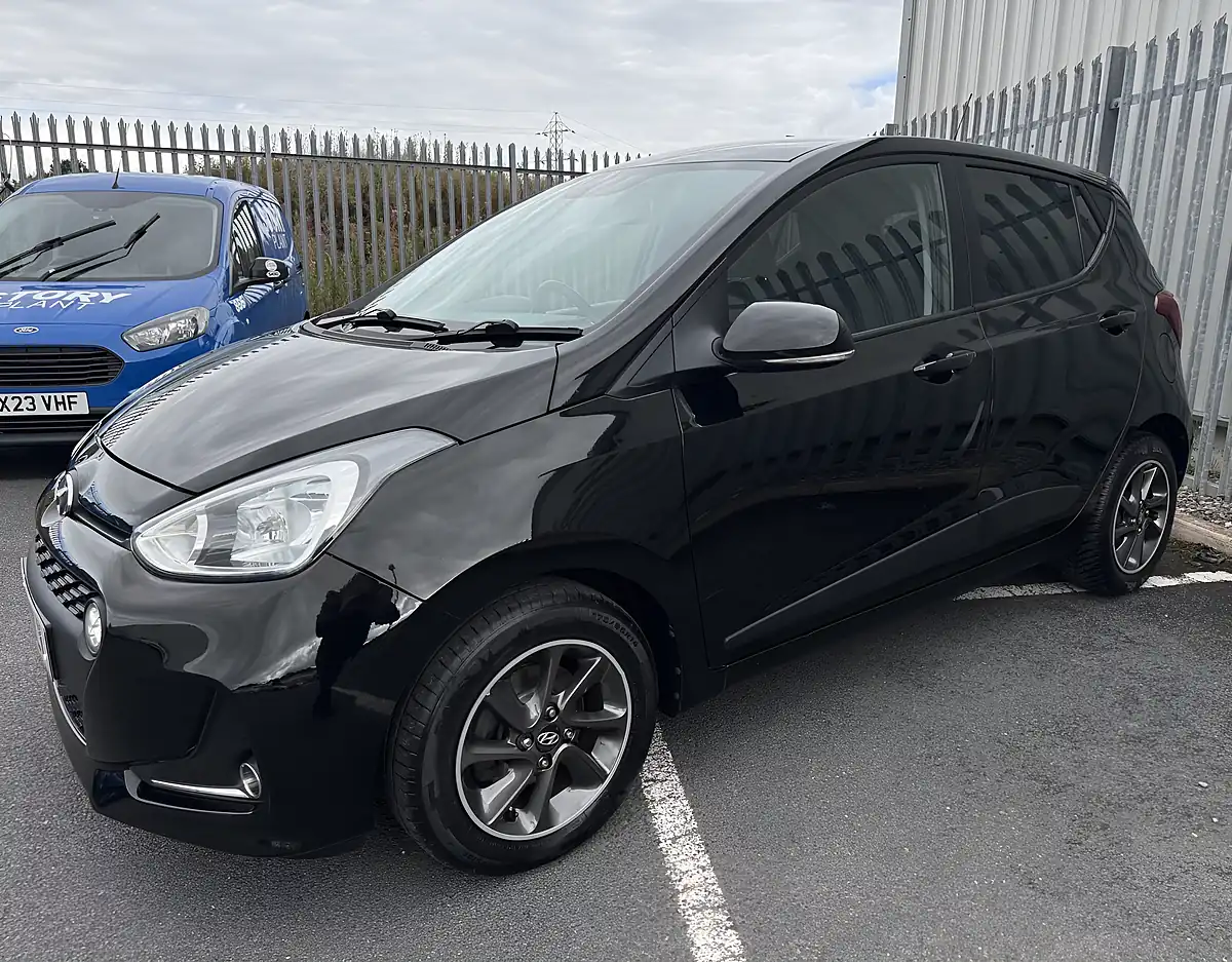 Used 2019 Hyundai I10 Premium Black - Interior and Exterior details 2