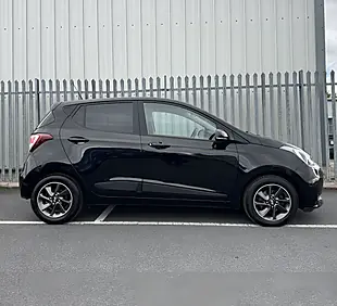 Used 2019 Hyundai I10 Premium Black - Interior and Exterior details 7