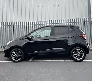 Used 2019 Hyundai I10 Premium Black - Interior and Exterior details 8
