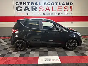 Used 2019 Hyundai i10 Premium Black - Interior and Exterior details 12