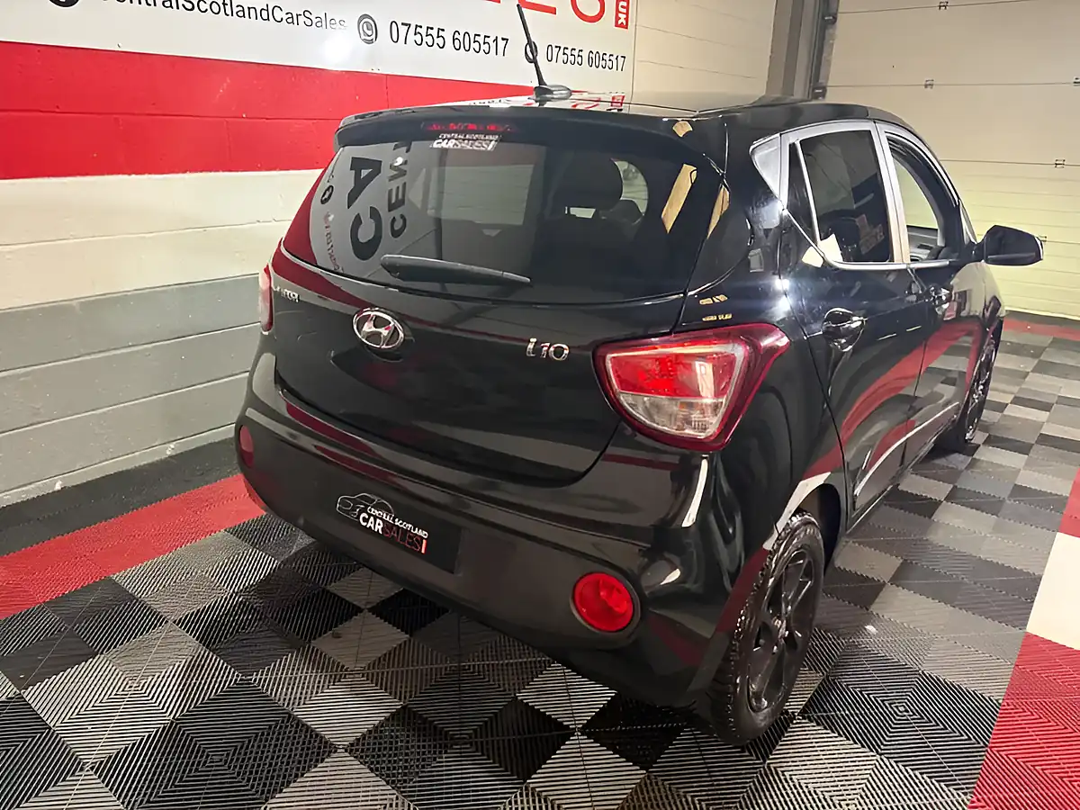 Used 2019 Hyundai i10 Premium Black - Interior and Exterior details 16