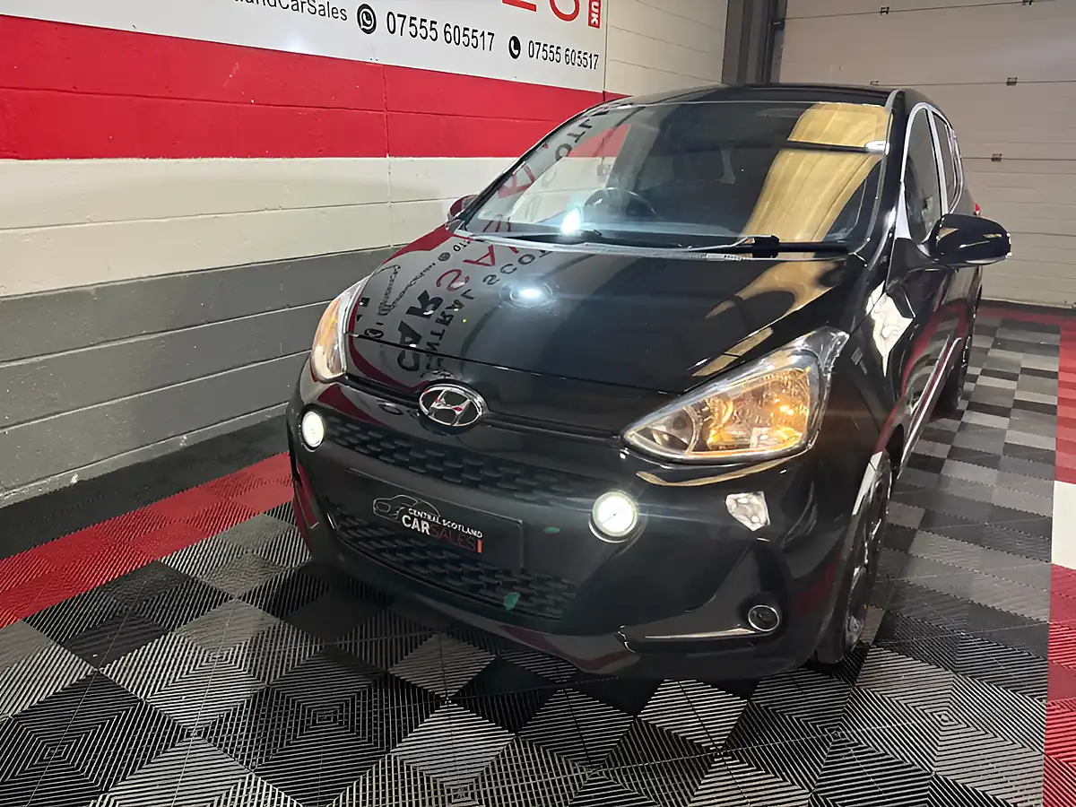 Used 2019 Hyundai i10 Premium Black - Interior and Exterior details 2