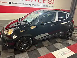 Used 2019 Hyundai i10 Premium Black - Interior and Exterior details 8