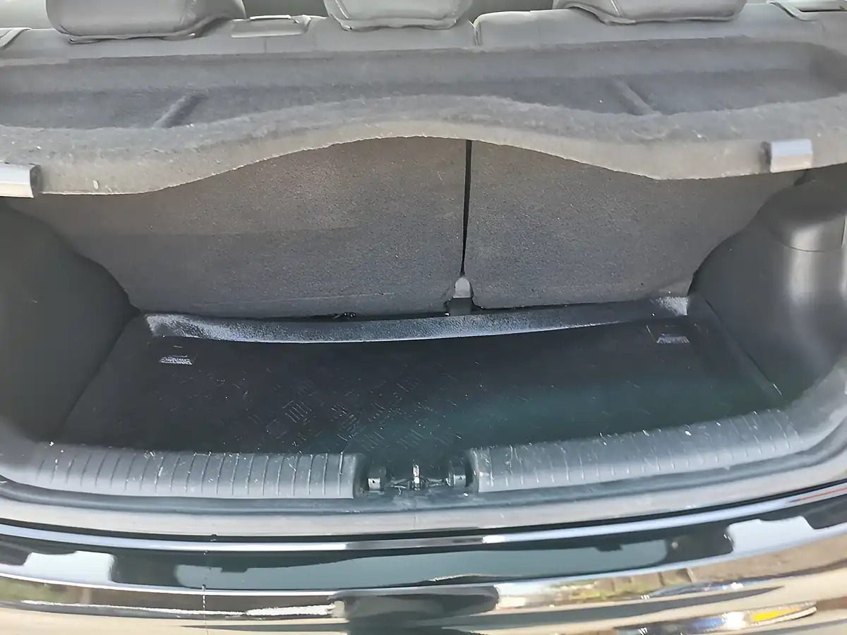 Used 2019 Hyundai I10 Premium Se Black - Interior and Exterior details 12