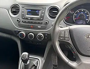 Used 2019 Hyundai i10 Se Aqua Sparkling - Interior and Exterior details 13