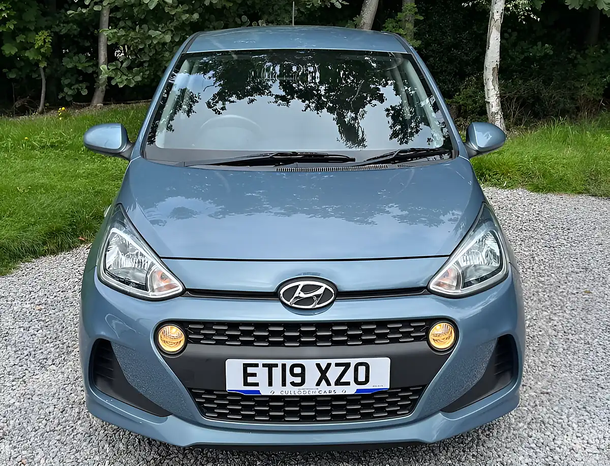 Used 2019 Hyundai i10 Se Aqua Sparkling - Interior and Exterior details 8