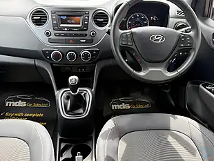 Used 2019 Hyundai I10 Se Blue - Interior and Exterior details 13