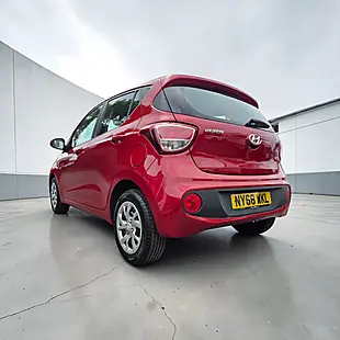 Used 2019 Hyundai i10 Se Shiraz Premium - Interior and Exterior details 10