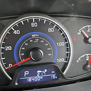 Used 2019 Hyundai i10 Se Shiraz Premium - Interior and Exterior details 15