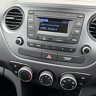 Used 2019 Hyundai i10 Se Shiraz Premium - Interior and Exterior details 16