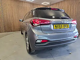 Used 2019 Hyundai i20 Play Grey - Interior and Exterior details 4