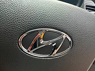 Used 2019 Hyundai I20 Premium Se Nav Grey - Interior and Exterior details 9