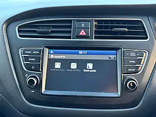 Used 2019 Hyundai I20 Se Launch Edition Blue - Interior and Exterior details 18