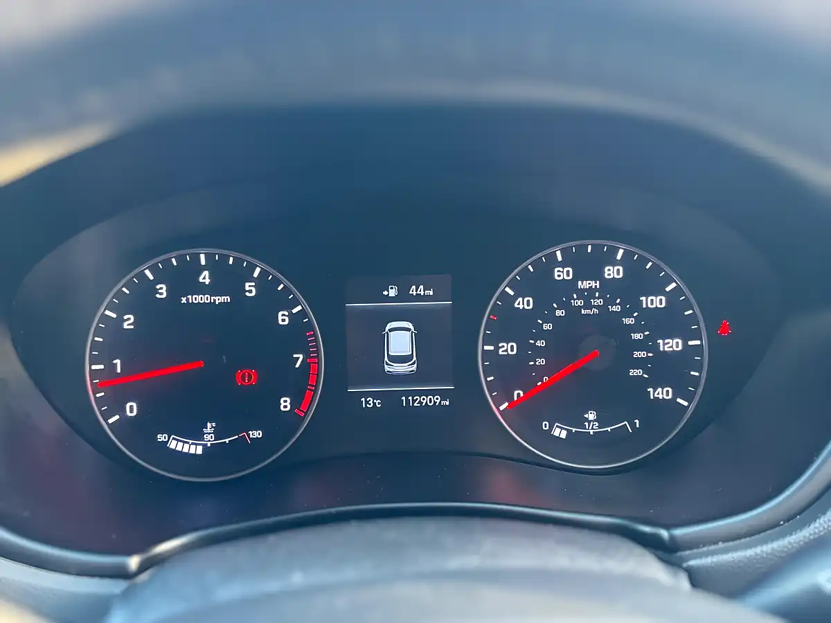 Used 2019 Hyundai I20 Se Launch Edition Blue - Interior and Exterior details 19