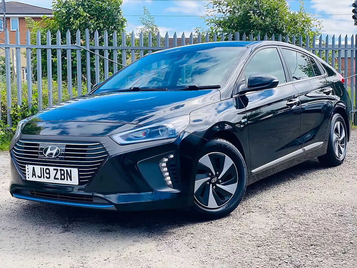 Used 2019 Hyundai Ioniq Premium Black - Interior and Exterior details 3