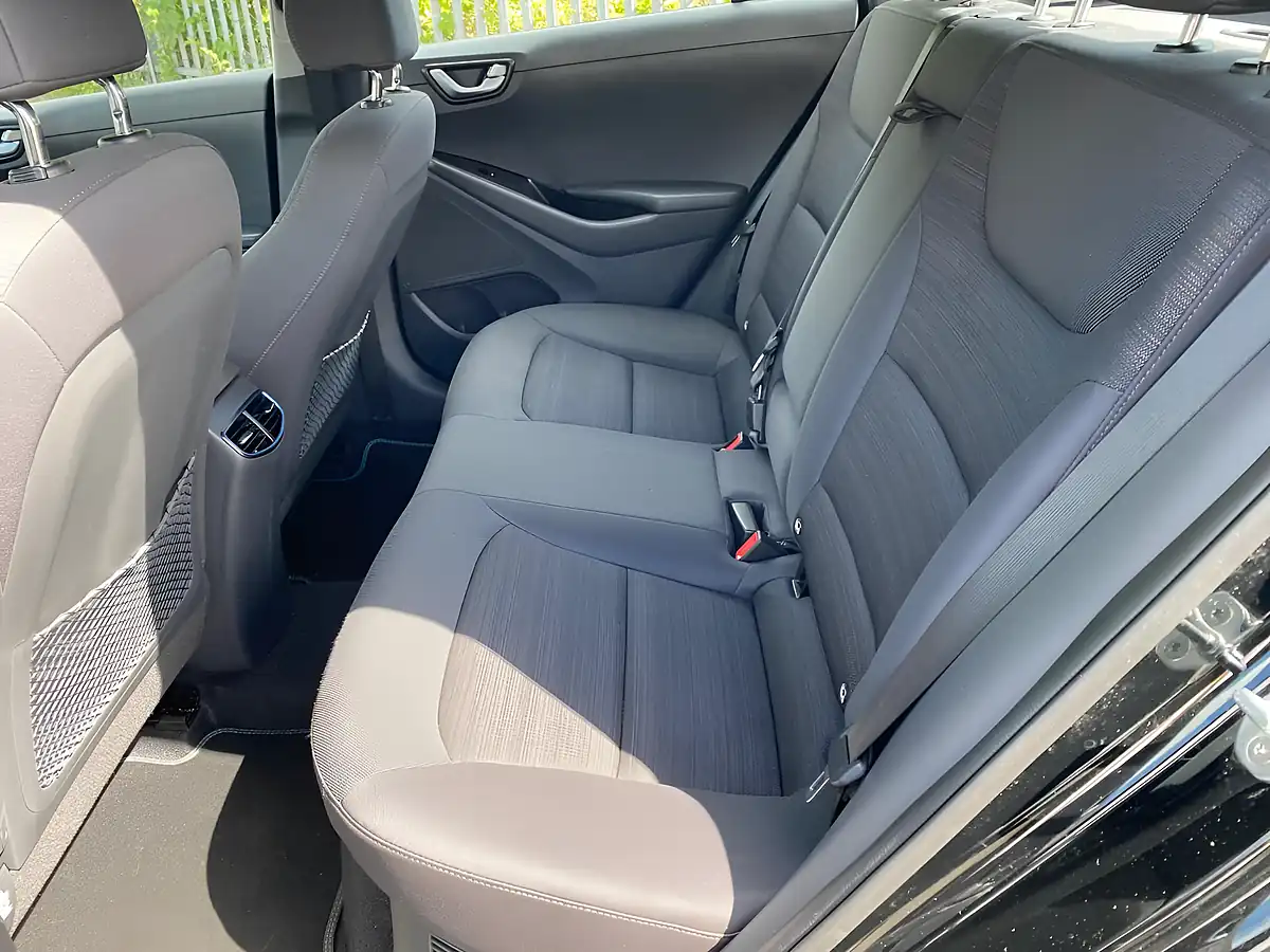 Used 2019 Hyundai Ioniq Premium Black - Interior and Exterior details 6