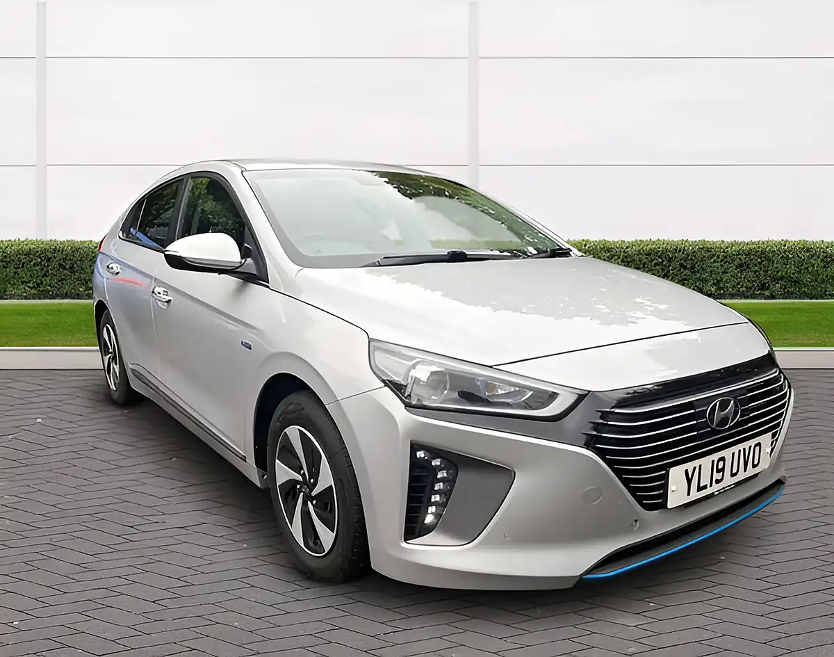 Used 2019 Hyundai Ioniq Premium Se Platinum Silver - Front View