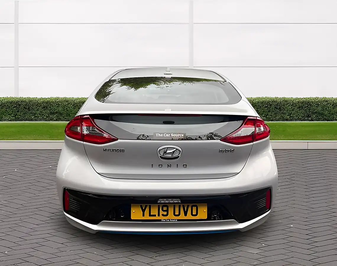 Used 2019 Hyundai Ioniq Premium Se Platinum Silver - Interior and Exterior details 14