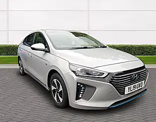 Used 2019 Hyundai Ioniq Premium Se Platinum Silver - Interior and Exterior details 4