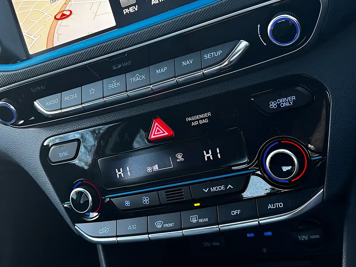 Used 2019 Hyundai Ioniq Premium Se Red - Interior and Exterior details 20