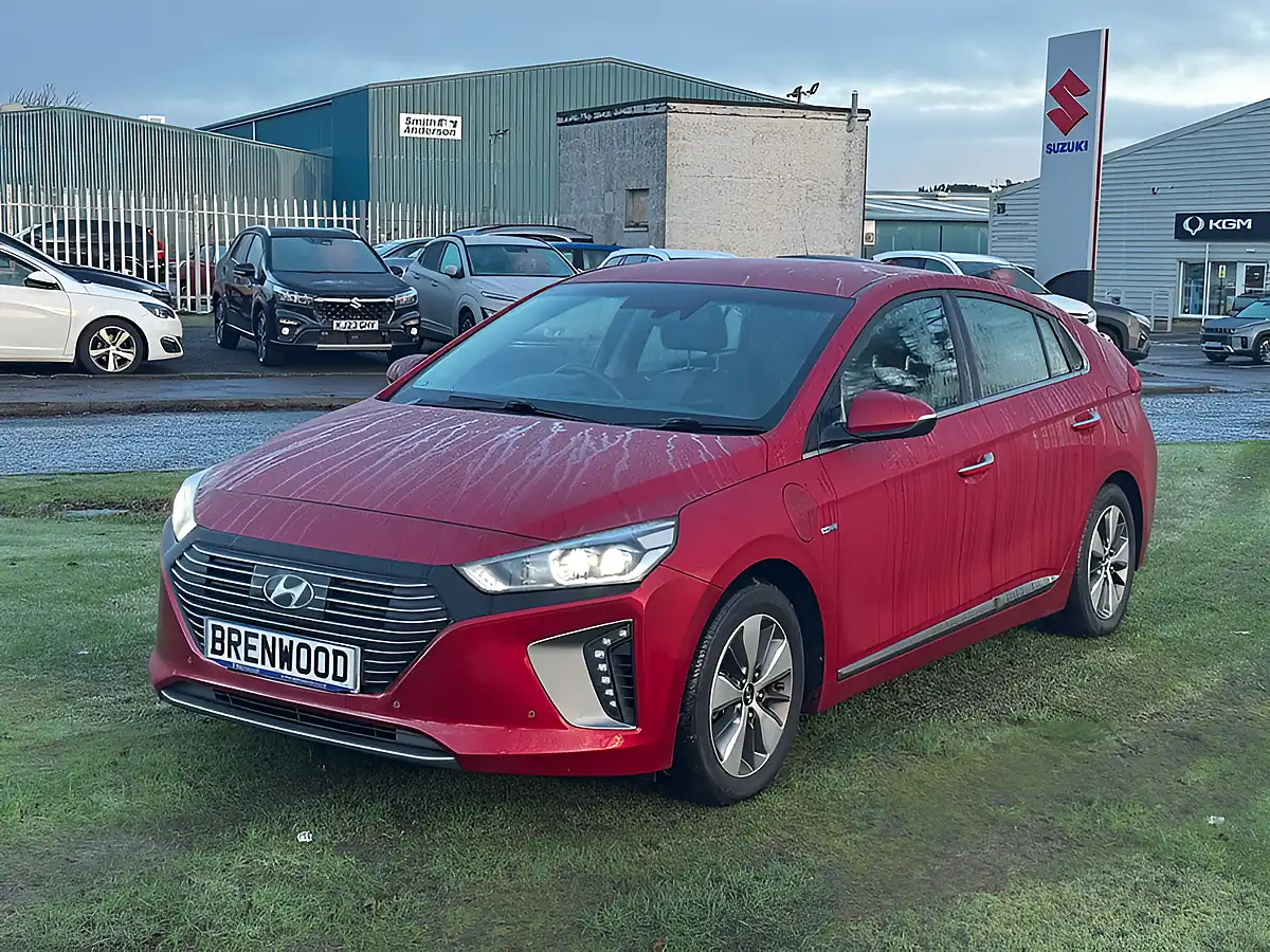 Used 2019 Hyundai Ioniq Premium Se Red - Interior and Exterior details 3