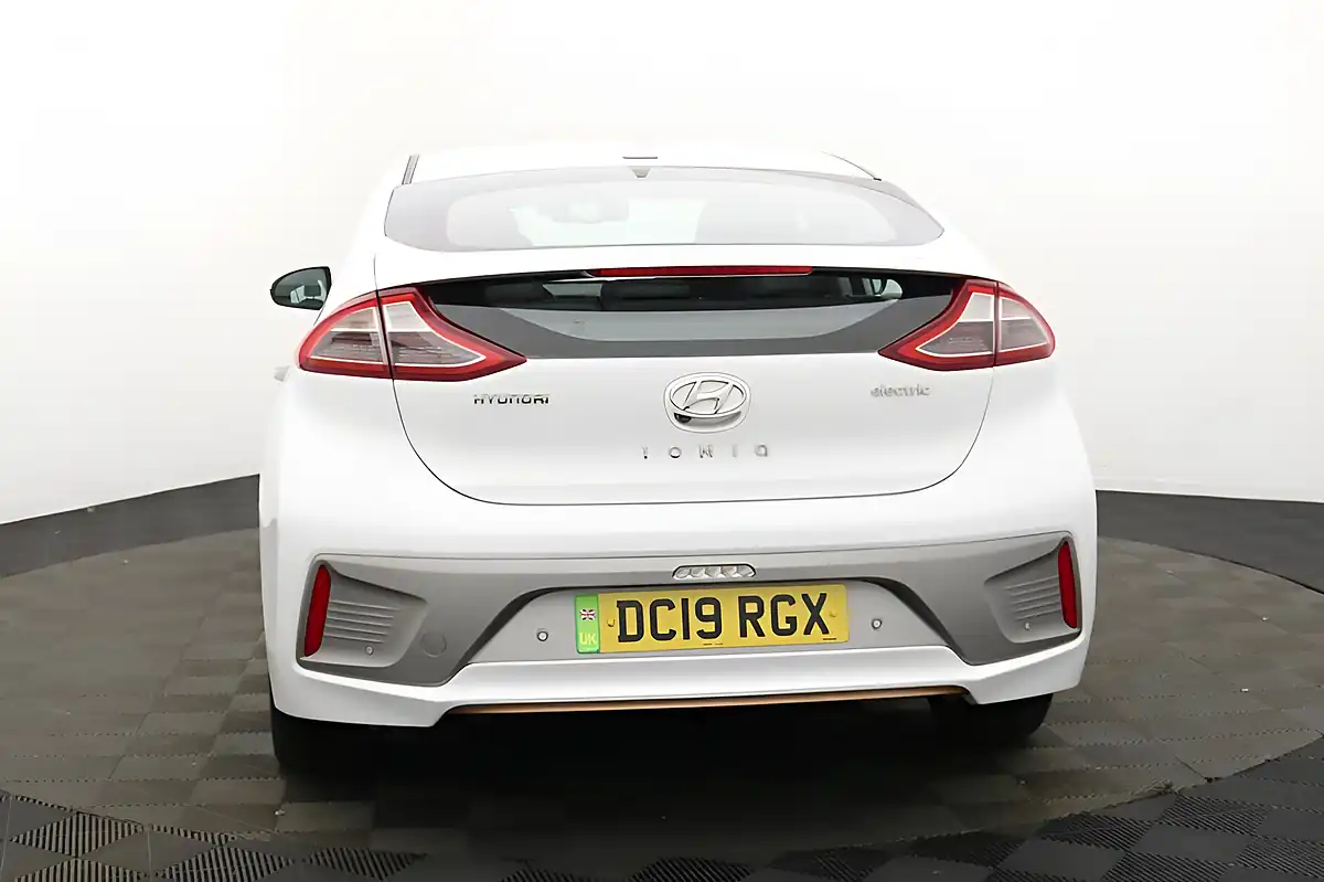 Used 2019 Hyundai Ioniq Premium Se White - Interior and Exterior details 5