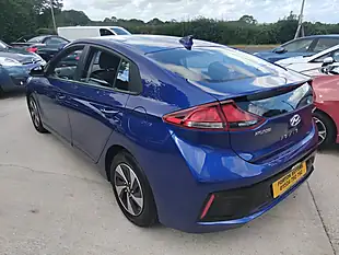 Used 2019 Hyundai Ioniq Se Blue - Interior and Exterior details 5
