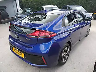 Used 2019 Hyundai Ioniq Se Blue - Interior and Exterior details 7