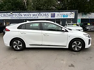 Used 2019 Hyundai Ioniq Se White - Interior and Exterior details 7