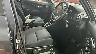 Used 2019 Hyundai Ix20 Se Nav Grey - Interior and Exterior details 7