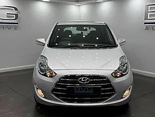 Used 2019 Hyundai IX20 Se Nav Silver - Interior and Exterior details 4