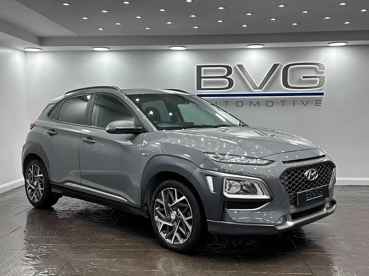 Used 2019 Hyundai Kona Premium Grey - Front View