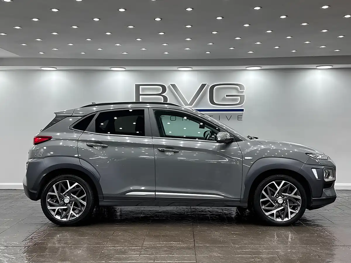 Used 2019 Hyundai Kona Premium Grey - Interior and Exterior details 6